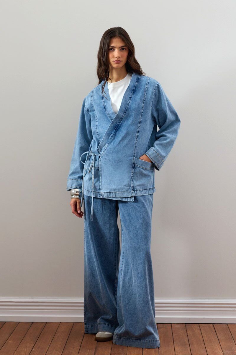 Buz Mavi Kruvaze Ceket & Buz Mavisi Bol Paça Kot Pantolon Takım