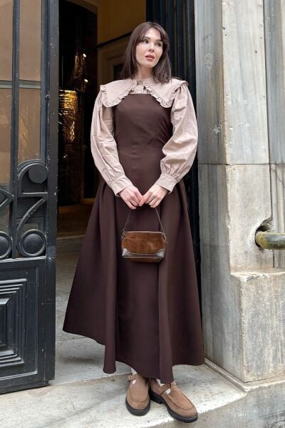 Vizon Yakası Fırfırlı Crop Gömlek & Acı Kahve Krep Korsaj Detay jile Takım