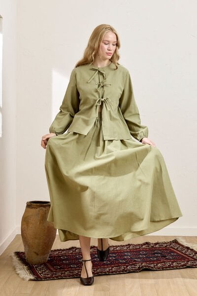 Haki Üç Fiyonklu Organik Keten Bluz & Balon Etek Takım