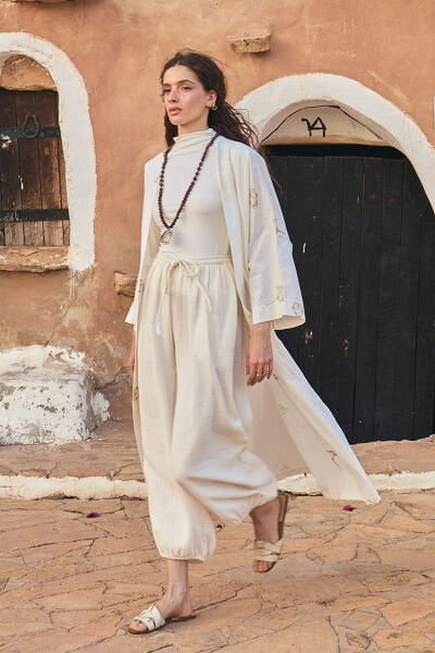 Zarif Dal Nakışlı Uzun Kimono