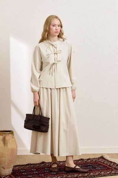 Krem Üç Fiyonklu Organik Keten Bluz & Balon Etek Takım