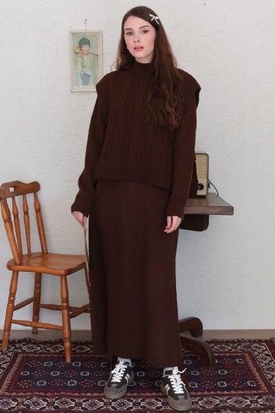 Acı Kahve Süveterli Takım Triko Elbise