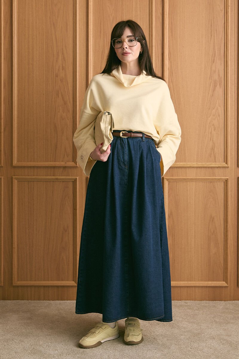 Tereyağ Sarısı Dik Yaka Kışlık Body & Kot Tek Düğmeli Etek Takım