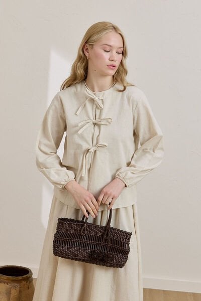 Krem Üç Fiyonklu Organik Keten Bluz