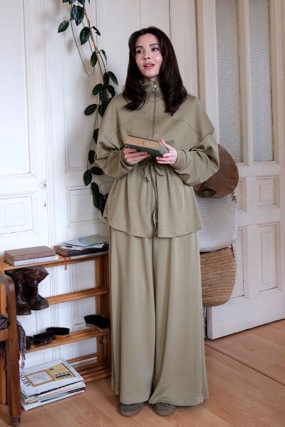 Çağla Yeşili Oysho Fermuarlı Takım