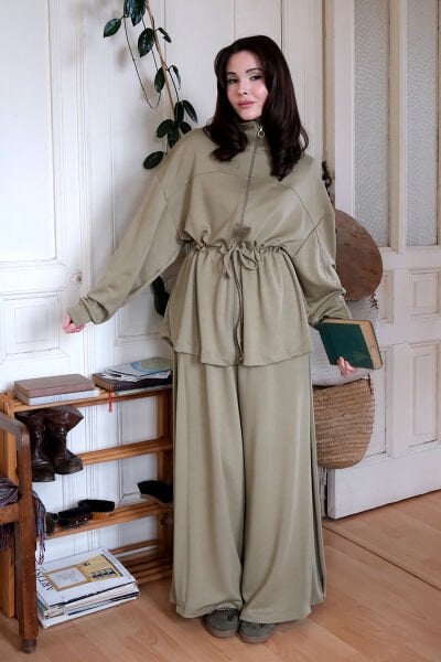 Çağla Yeşili Oysho Fermuarlı Takım