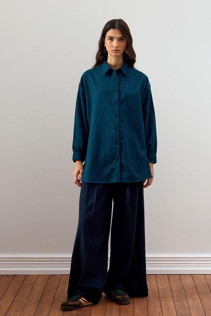 Zümrüt Pötikare Gömlek & Lacivert Pile Detay Palazzo Pantolon