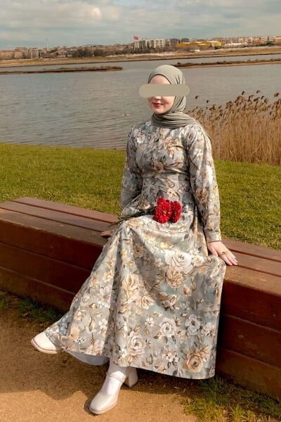 Haki Gül Desenli Korsaj Detay Elbise