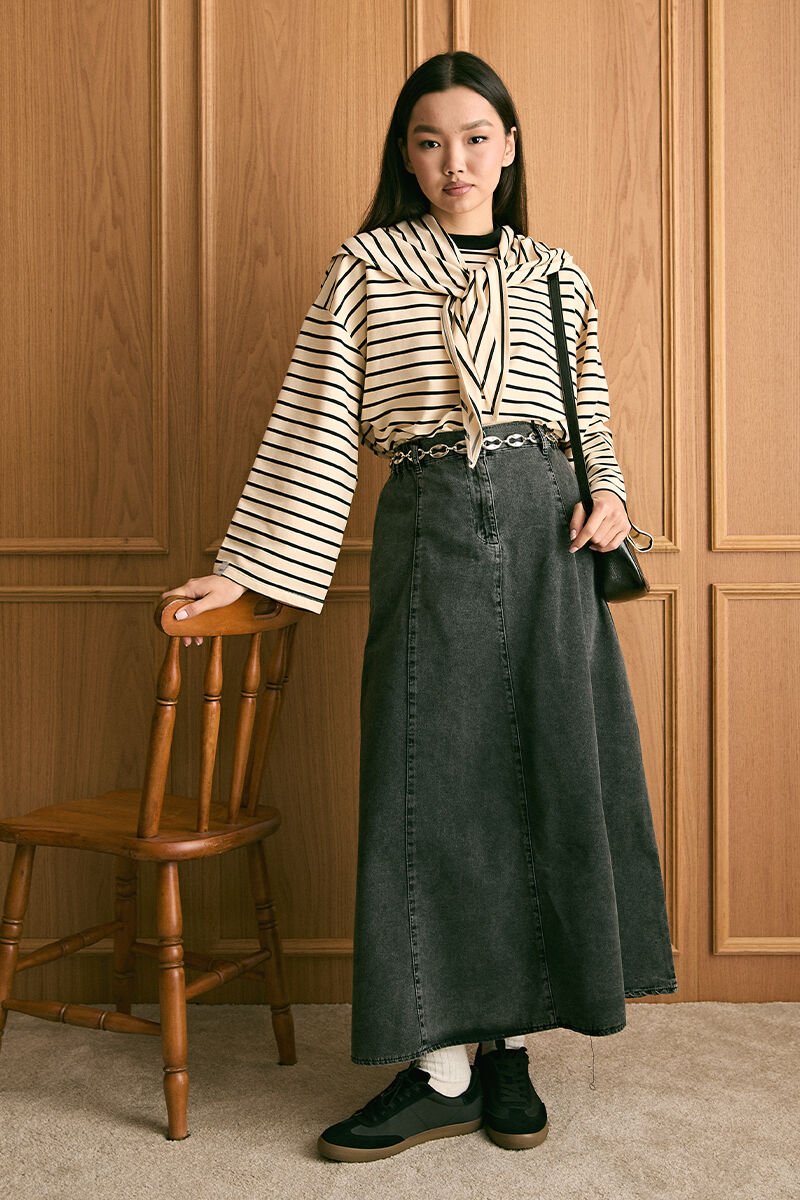 Siyah Fularlı 2 İplik Çizgili Body & Antrasit Kot Kloş Etek Takım