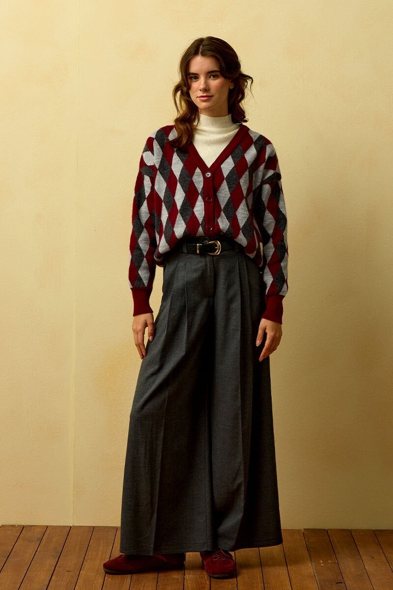 Bordo Baklava Desenli Triko Hırka & Antrasit Pile Detay Palazzo Pantolon