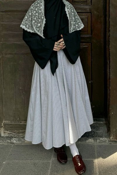 Beyaz Siyah Puantiyeli Parçalı Etek