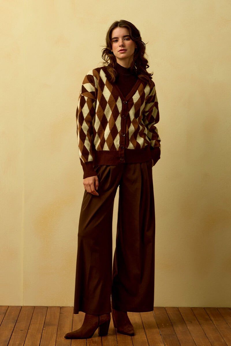 Acı Kahve Baklava Desenli Triko Hırka & Acı Kahve Pile Detay Palazzo Pantolon