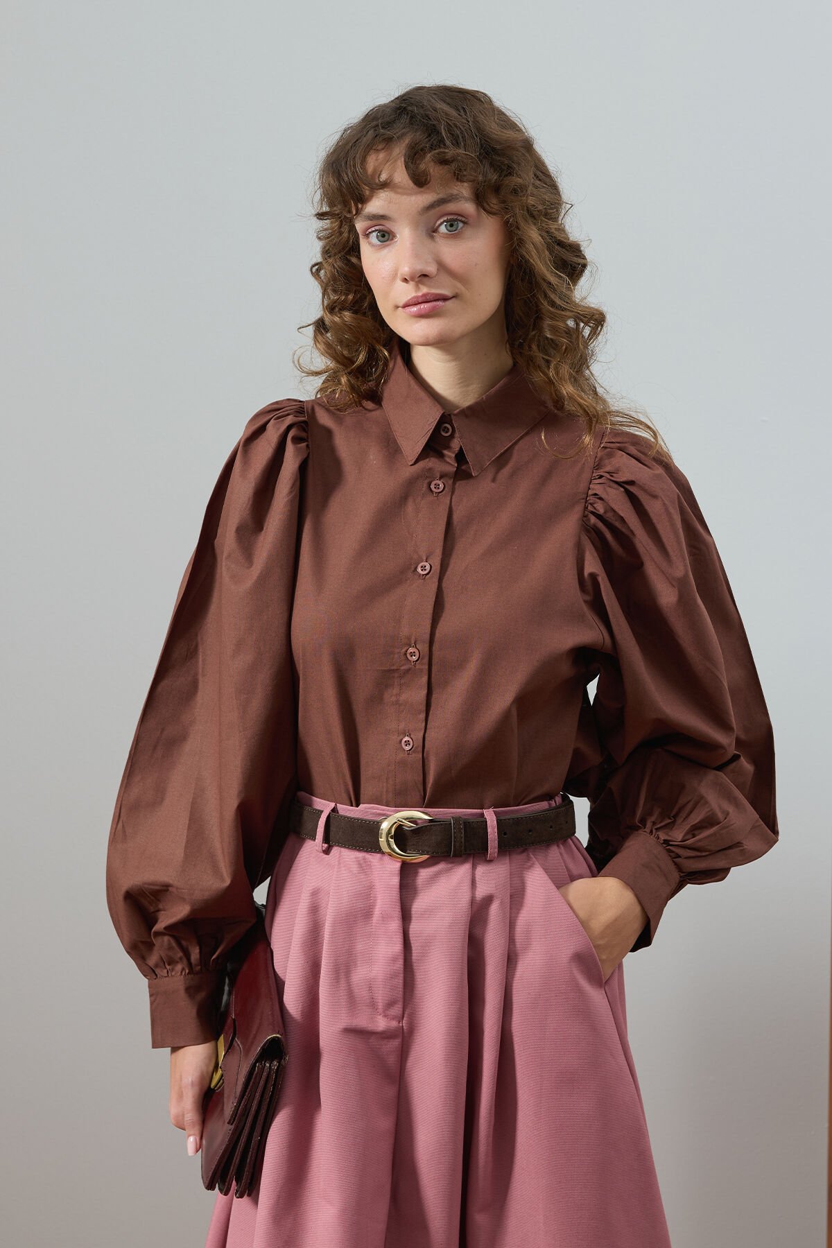 Acı Kahve Klasik Yaka Crop Gömlek