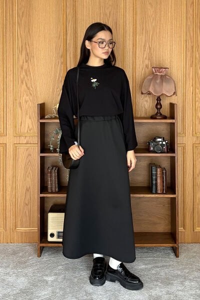 Siyah Nakışlı Body & Siyah Scuba Etek Takım