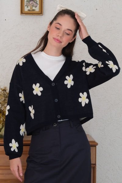 Lacivert Papatya Desen Triko Crop Hırka