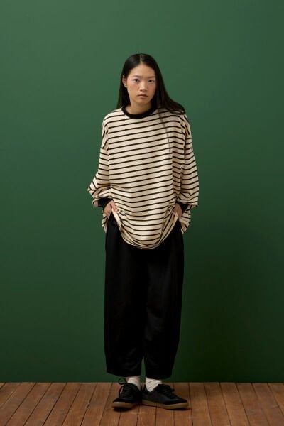 Siyah Çizgili Sweat & Şalvar Pantolon Takım