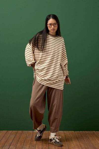 Acı Kahve Çizgili Sweat & Şalvar Pantolon Takım