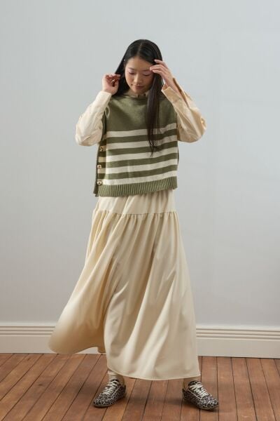 Krem Fırfır Detay Poliviskon Etek